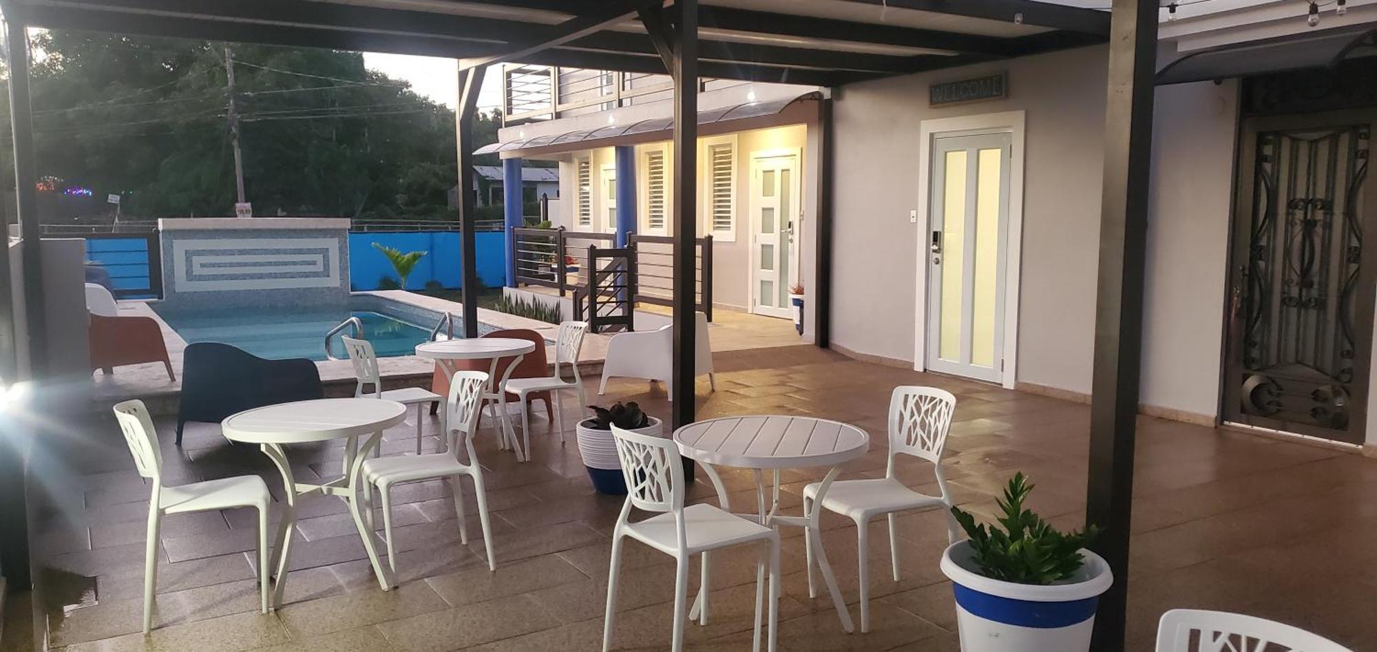 2 Palmas Str Otel Aguadilla Dış mekan fotoğraf